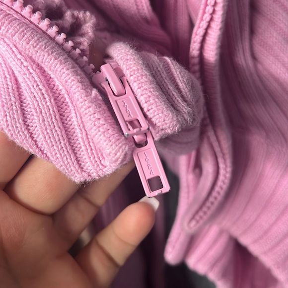 Pink ZipUp - Picture 4 of 4